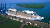 Siêu tàu du lịch chở hơn 3.800 khách quốc tế cập cảng Bà Rịa
