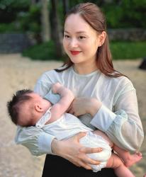 Diễn viên Lan Phương: “Tình yêu là động lực lớn nhất để kiên trì nuôi con bằng sữa mẹ”
