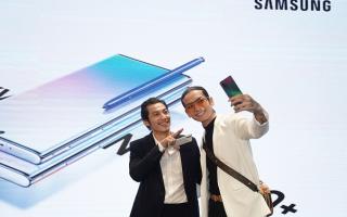 Liên Bỉnh Phát khuấy đảo Samsung 68, tổ chức sinh nhật bất ngờ cho BB Trần 