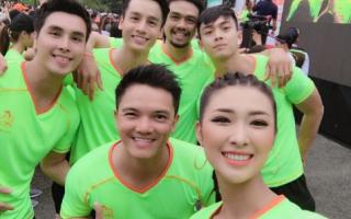 Cao Xuân Tài cùng dàn người mẫu Vietnam Fitness Model chạy bộ gây quỹ