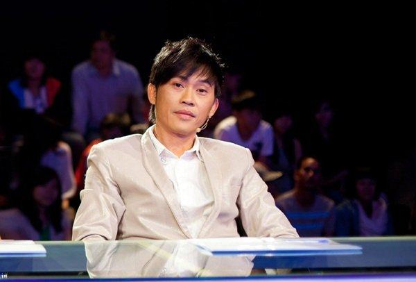 Thông tin mới nhất về ồn ào tước danh hiệu Hoài Linh