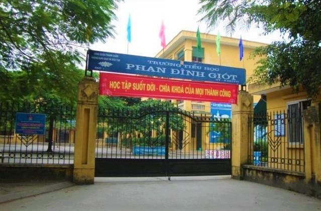 Chủ nợ mạo danh phụ huynh đòi đón học sinh ở Hà Nội