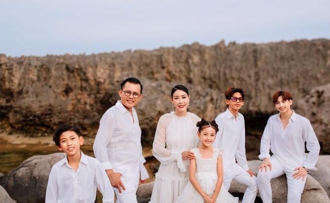 Con gái út Hà Kiều Anh: Bố doanh nhân, mẹ Hoa hậu, chơi toàn môn thể thao giới thượng lưu